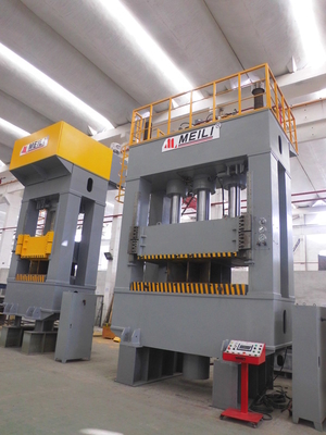 630Ton h-de Machine Servo Samengestelde Hydraulische Pers van de Kader Hydraulische Pers
